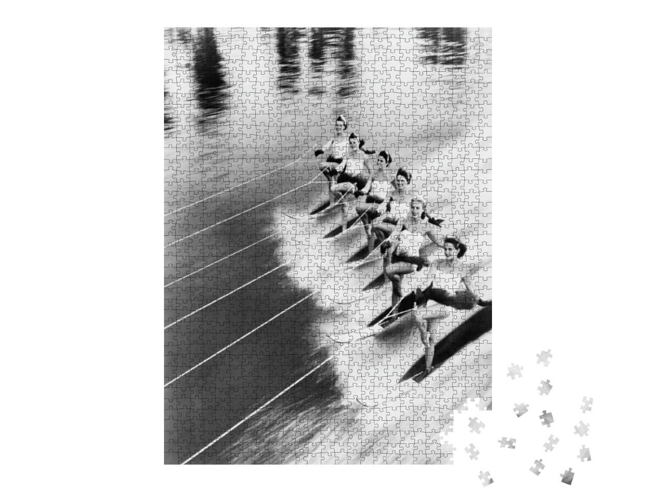 Puzzle 1000 Teile „Historische Atmosphäre: Damengruppe beim Synchron-Wasserski“