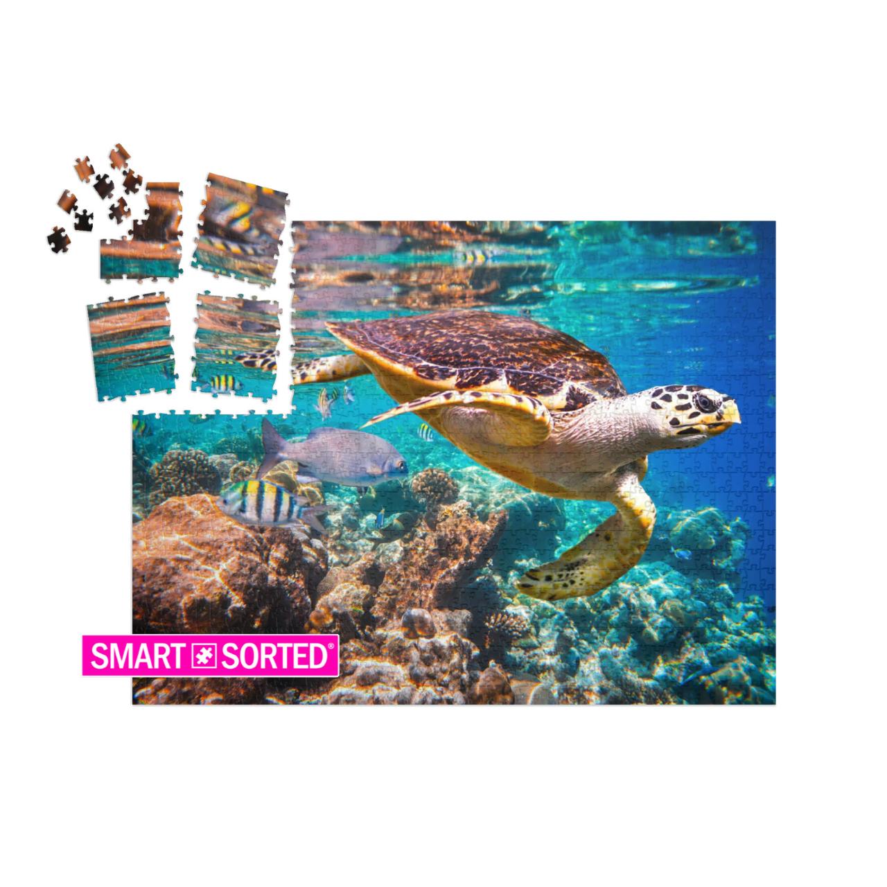 SMART SORTED® | Puzzle 1000 Teile „Echte Karettschildkröte im Korallenriff“