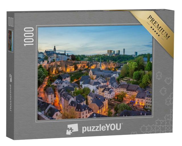 Puzzle 1000 Teile „Nachtansicht von Luxemburg: Blick vom Kirchberg“