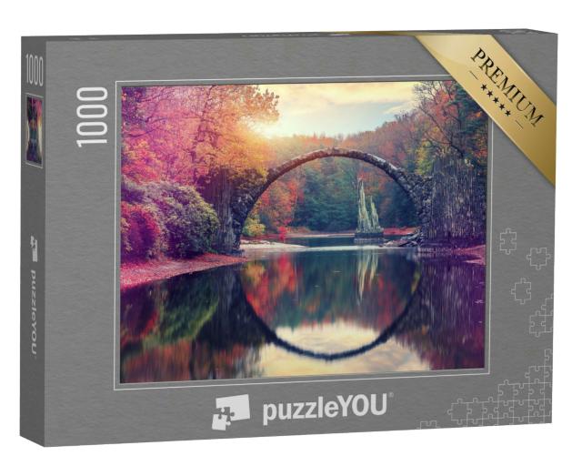 Puzzle 1000 Teile „Herbstlandschaft: Teufelsbrücke von Kromlau, Sachsen“
