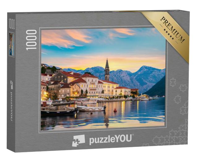 Puzzle 1000 Teile „Historische Stadt Perast bei Sonnenuntergang, Montenegro“