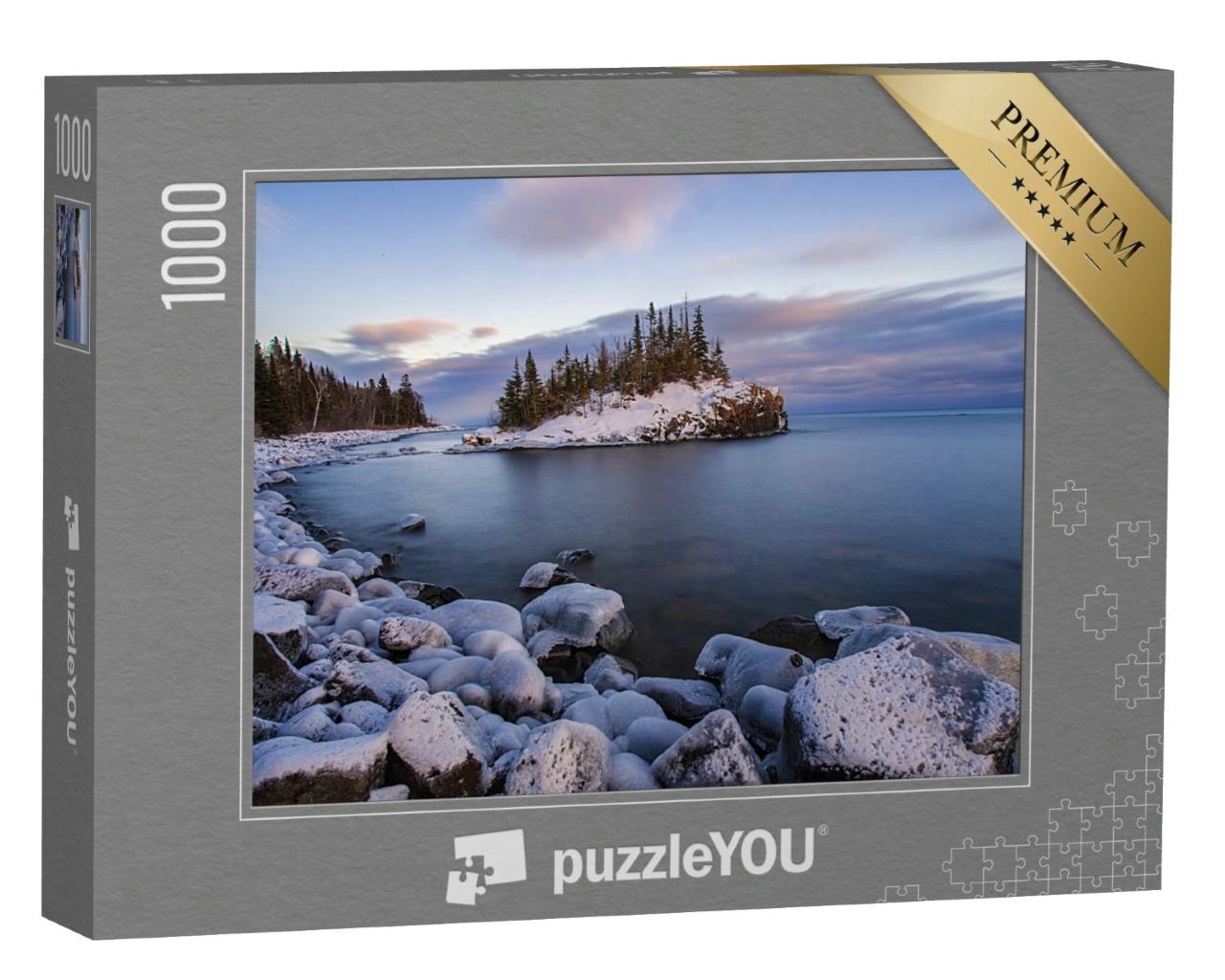 Puzzle 1000 Teile „Schneebedeckte Insel im Lake Superior bei Sonnenuntergang“