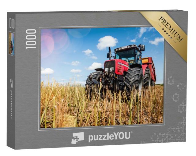 Puzzle 1000 Teile „Ein Traktor in einem abgeernteten Rapsfeld“