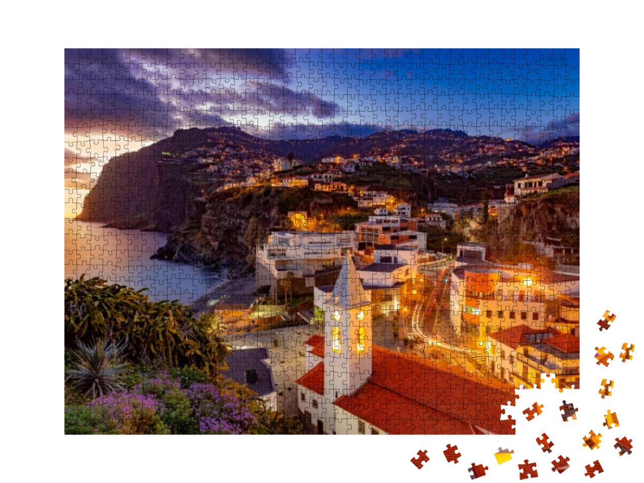 Puzzle 1000 Teile „Camara de Lobos in der Abenddämmerung, Madeira“