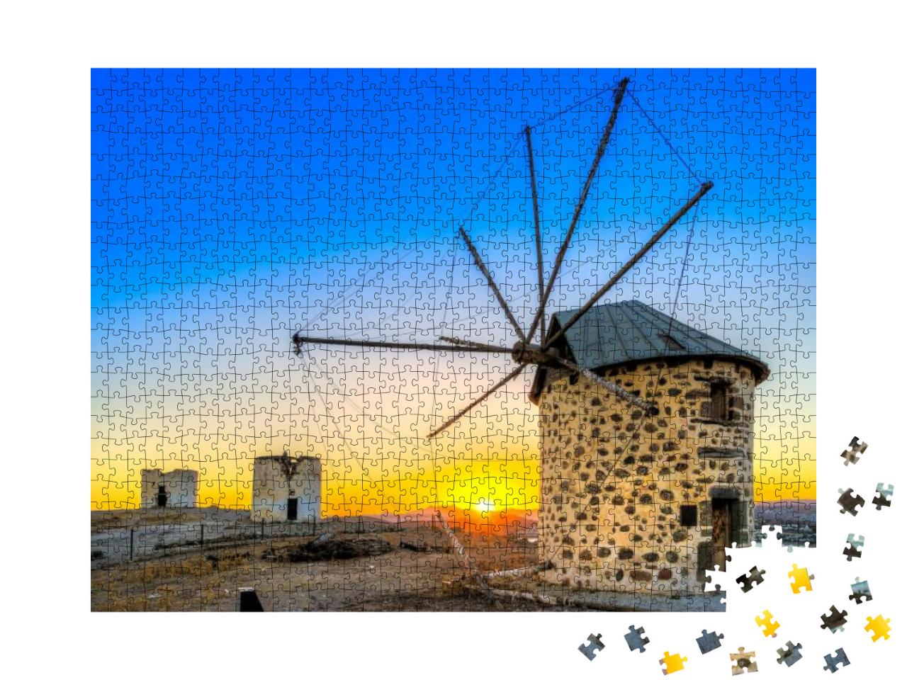 Puzzle 1000 Teile „Blick auf Bodrum mit alter Windmühle in der Türkei“