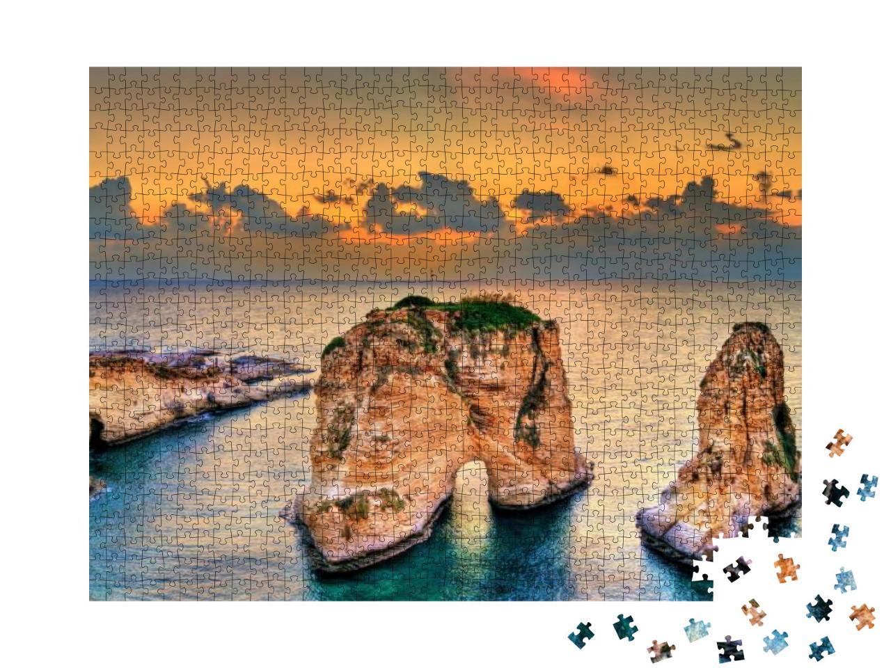 Puzzle 1000 Teile „Raouche oder Pigeons Rocks bei Sonnenuntergang, Beirut, Libanon“