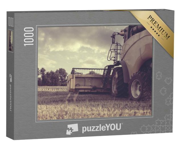 Puzzle 1000 Teile „Mähdrescher auf einem Weizenfeld“