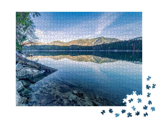 Puzzle 1000 Teile „Herbstlicher Blick auf den Eibsee und den Zirmerskopf“