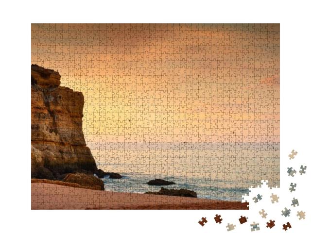 Puzzle 1000 Teile „Wunderschöner Sonnenaufgang an der Algarve, Portugal“