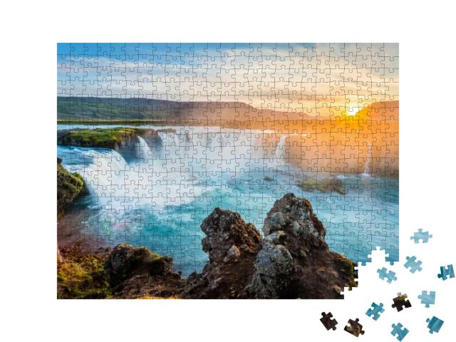 Puzzle 500 Teile „Godafoss-Wasserfall im Sonnenuntergang, Island“