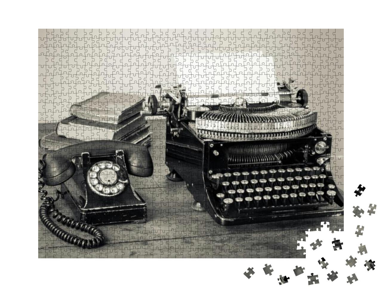 Puzzle 1000 Teile „Schreibmaschine, Telefon, alte Bücher“