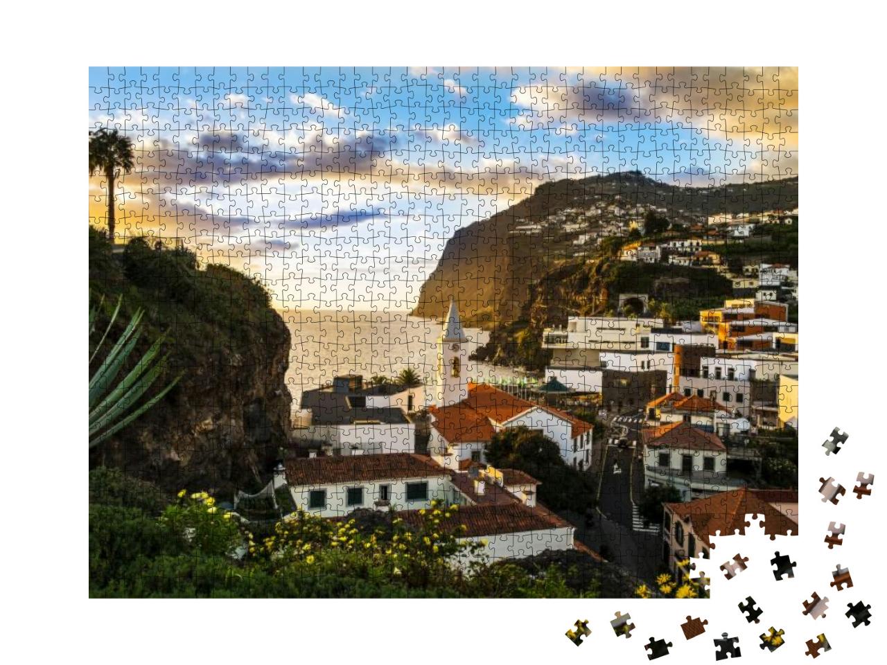 Puzzle 1000 Teile „Camara de Lobos, kleiner Hafen auf der Insel Madeira“