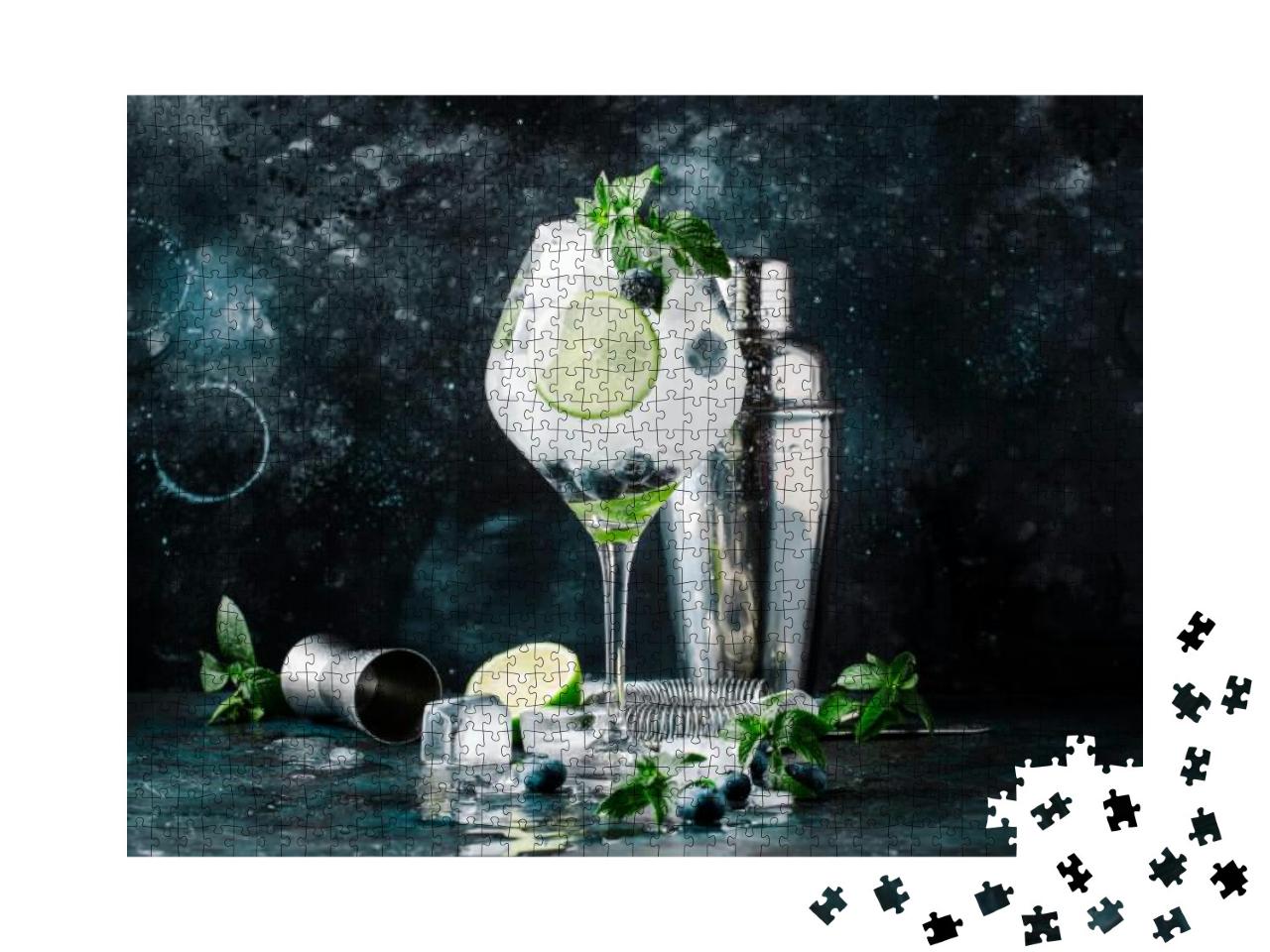 Puzzle 1000 Teile „Cocktail mit Heidelbeeren, Mojito mit Rum, Minze, Limette und Eis“
