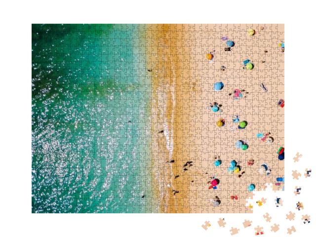 Puzzle 1000 Teile „Vogelperspektive: Entspanntes Strandleben“