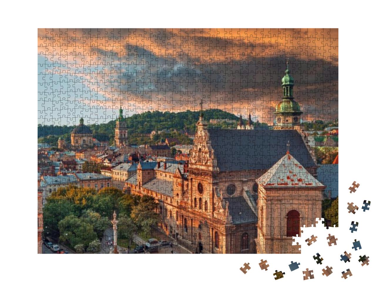 Puzzle 1000 Teile „Historisches Zentrum von Lwiw bei Sonnenuntergang“