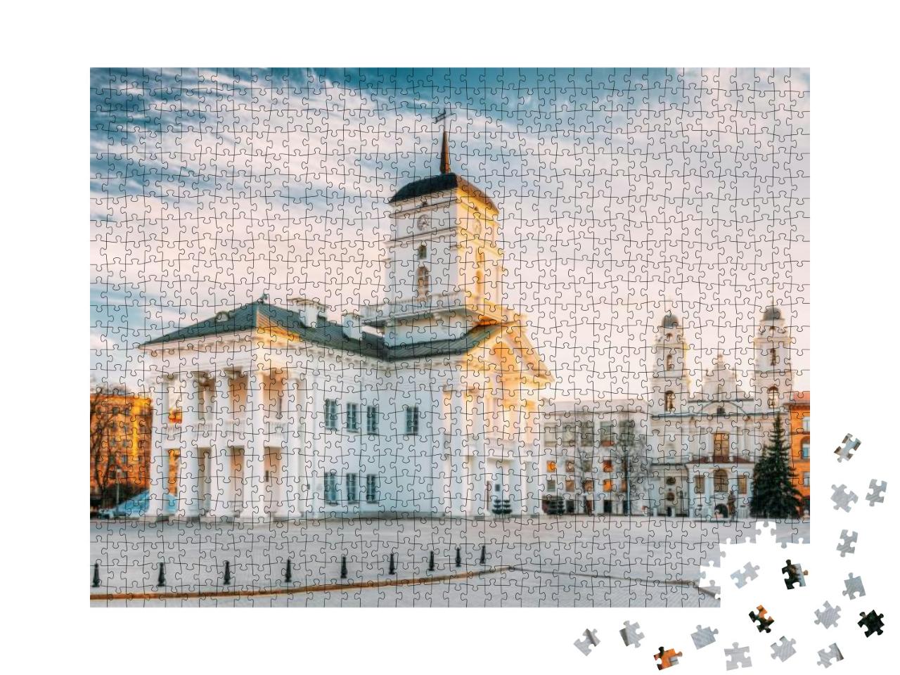 Puzzle 1000 Teile „Altes Minsker Rathaus auf dem Freiheitsplatz, Belarus“