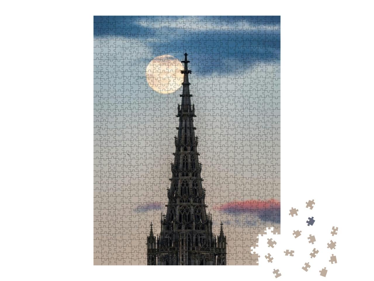 Puzzle 1000 Teile „Spitze des Ulmer Münsters mit Vollmond“