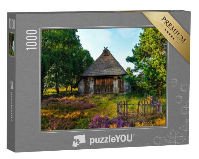 Puzzle 1000 Teile „Lüneburger Heide: Bild mit Schafshütte, Deutschland“