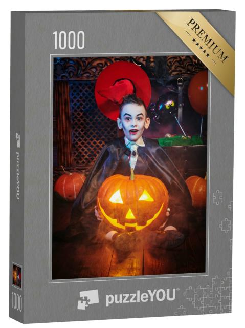 Puzzle 1000 Teile „Junge in Vampir-Kostüm mit leuchtendem Kürbis an Halloween“