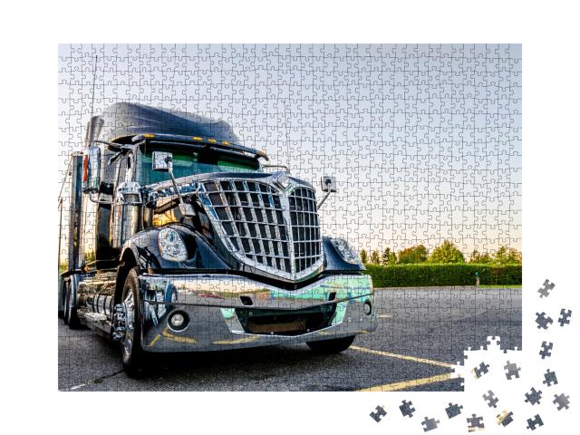 Puzzle 1000 Teile „Amerikanischer schwarzer Truck mit Chrom-Kühlergrill auf einem Parkplatz“