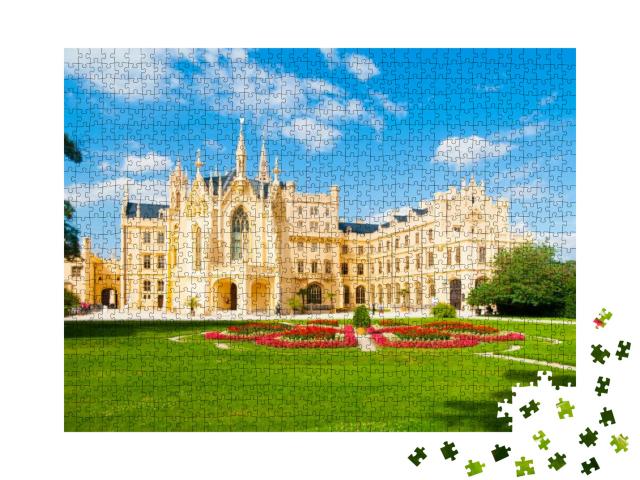 Puzzle 1000 Teile „Schloss Lednice an einem sonnigen Sommertag, Mähren, Tschechische Republik“