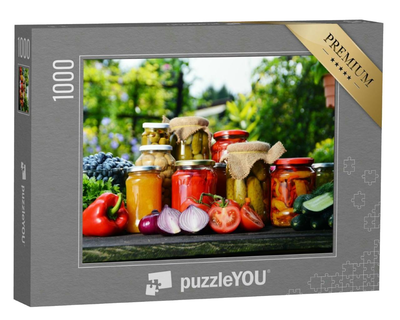 Puzzle 1000 Teile „Gläser mit köstlichem eingelegtem Gemüse im Garten“