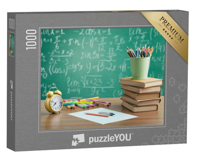 Puzzle 1000 Teile „Schulbank mit grüner Tafel“