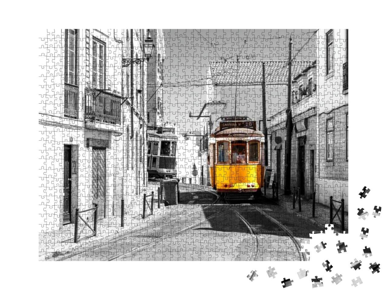 Puzzle 1000 Teile „Gelbe Straßenbahn in den alten Straßen Alfama in Lissabon“