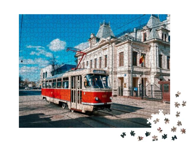 Puzzle 1000 Teile „Oldtimer-Straßenbahn im historischen Stadtzentrum Moskaus“