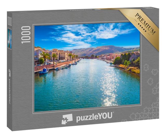 Puzzle 1000 Teile „Dorf Bosa am Fluss Temo, bewölkter Tag, Sardinien“