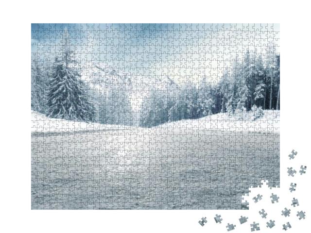 Puzzle 1000 Teile „Winterstraße und Alpenlandschaft“