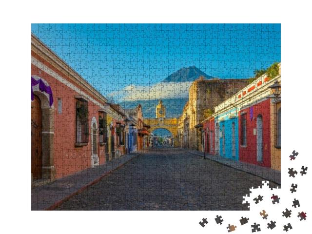 Puzzle 1000 Teile „Sonnenaufgang über Antigua , Guatemala“