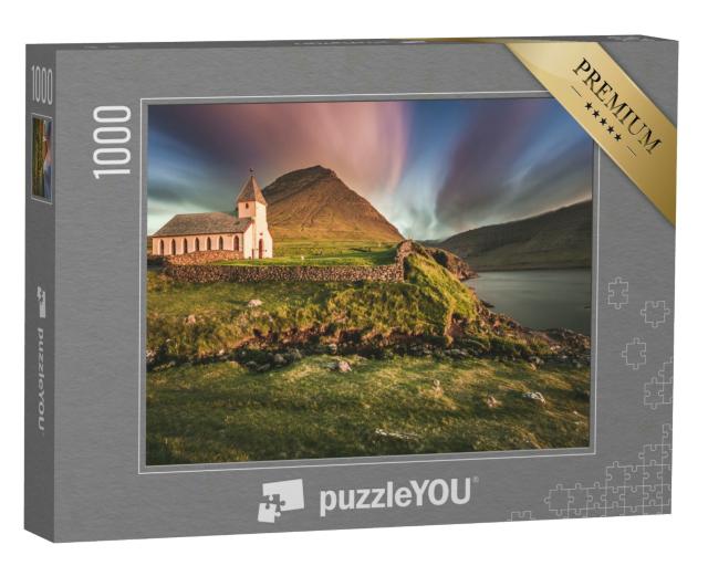 Puzzle 1000 Teile „Vidareidi auf den Färöer Inseln: Kirche des Dorfes bei Sonnenuntergang“
