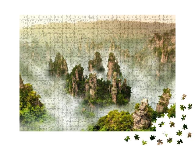 Puzzle 1000 Teile „Zhangjiajie: Klippenberg bei Wulingyuan Hunan, China“