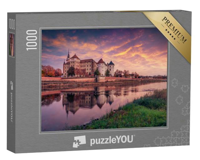 Puzzle 1000 Teile „Altes Schloss Hartenfels am Ufer der Elbe, Torgau, Sachsen“