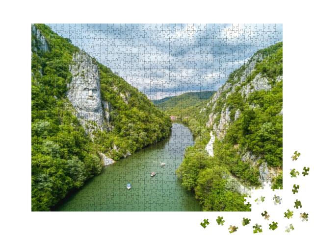 Puzzle 1000 Teile „In den Fels gemeißelter Decebal-Kopf, Donau-Schluchten, Rumänien“