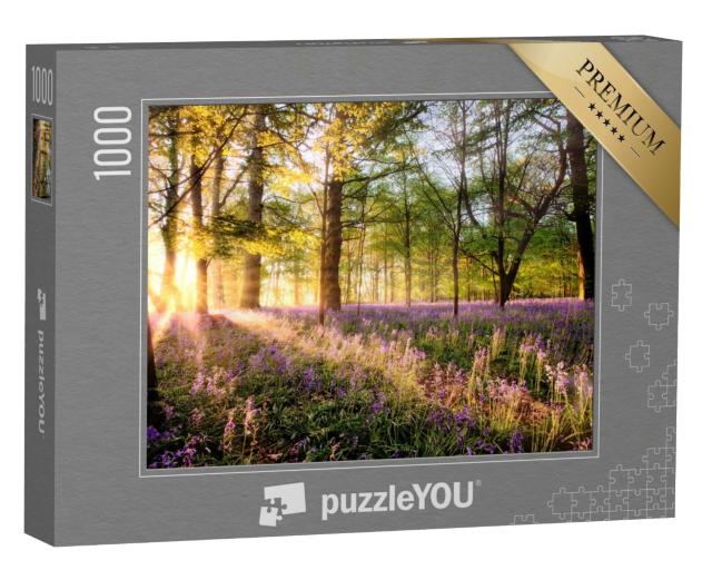 Puzzle 1000 Teile „Glockenblumen im Wald bei Sonnenaufgang“