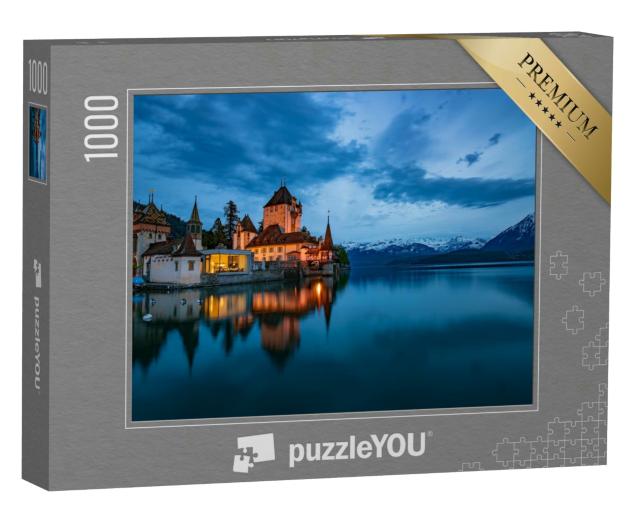 Puzzle 1000 Teile „Wunderschöne Abendstimmung bei Schloss Oberhofen, Schweiz“