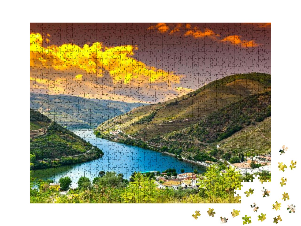 Puzzle 1000 Teile „Weinbau in den portugiesischen Dörfern der Duoro-Region“