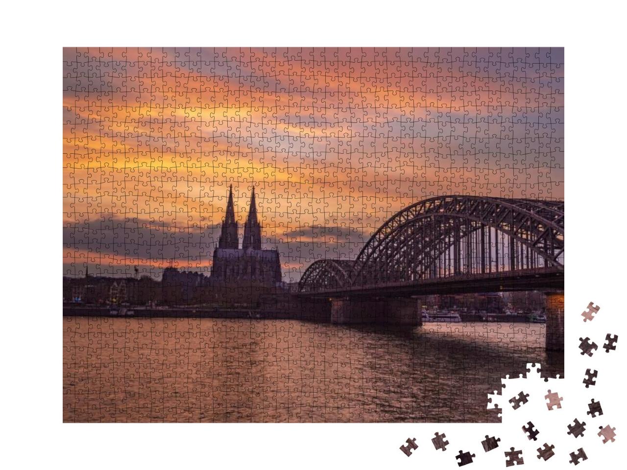 Puzzle 1000 Teile „Abendansicht der Hohenzollernbrücke und des Kölner Doms“