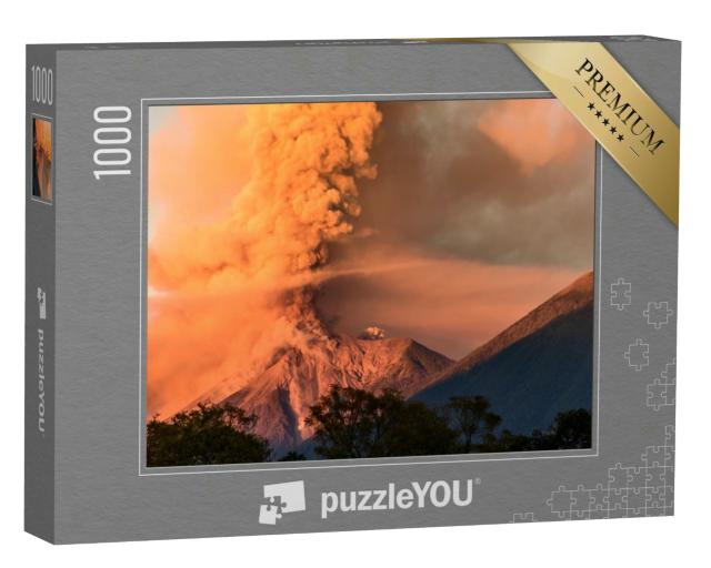Puzzle 1000 Teile „Ausbruch des Vulkans Fuego in der Morgendämmerung, Guatemala “