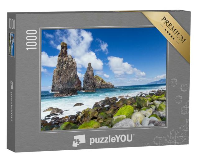 Puzzle 1000 Teile „Felsküste mit kleiner Insel Riberira da Janela, Madeira, Portugal“