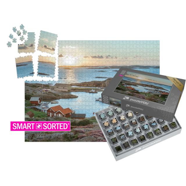 SMART SORTED® | Puzzle 1000 Teile „Fischereihafen der schwedischen Schären, Insel Ramsoe“