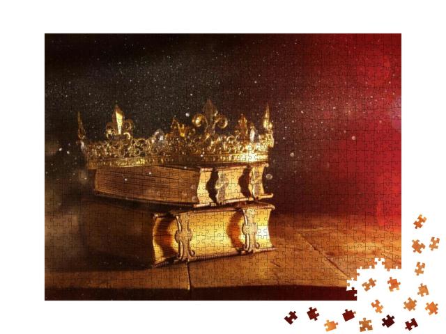 Puzzle 1000 Teile „Fantasy: Königliche Krone auf uralten Büchern“