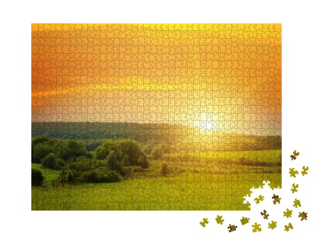 Puzzle 1000 Teile „Sonnenaufgang über Wald und Flur“
