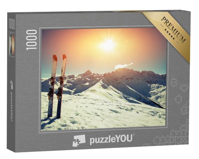Puzzle 1000 Teile „Skier im Schnee in den Bergen“