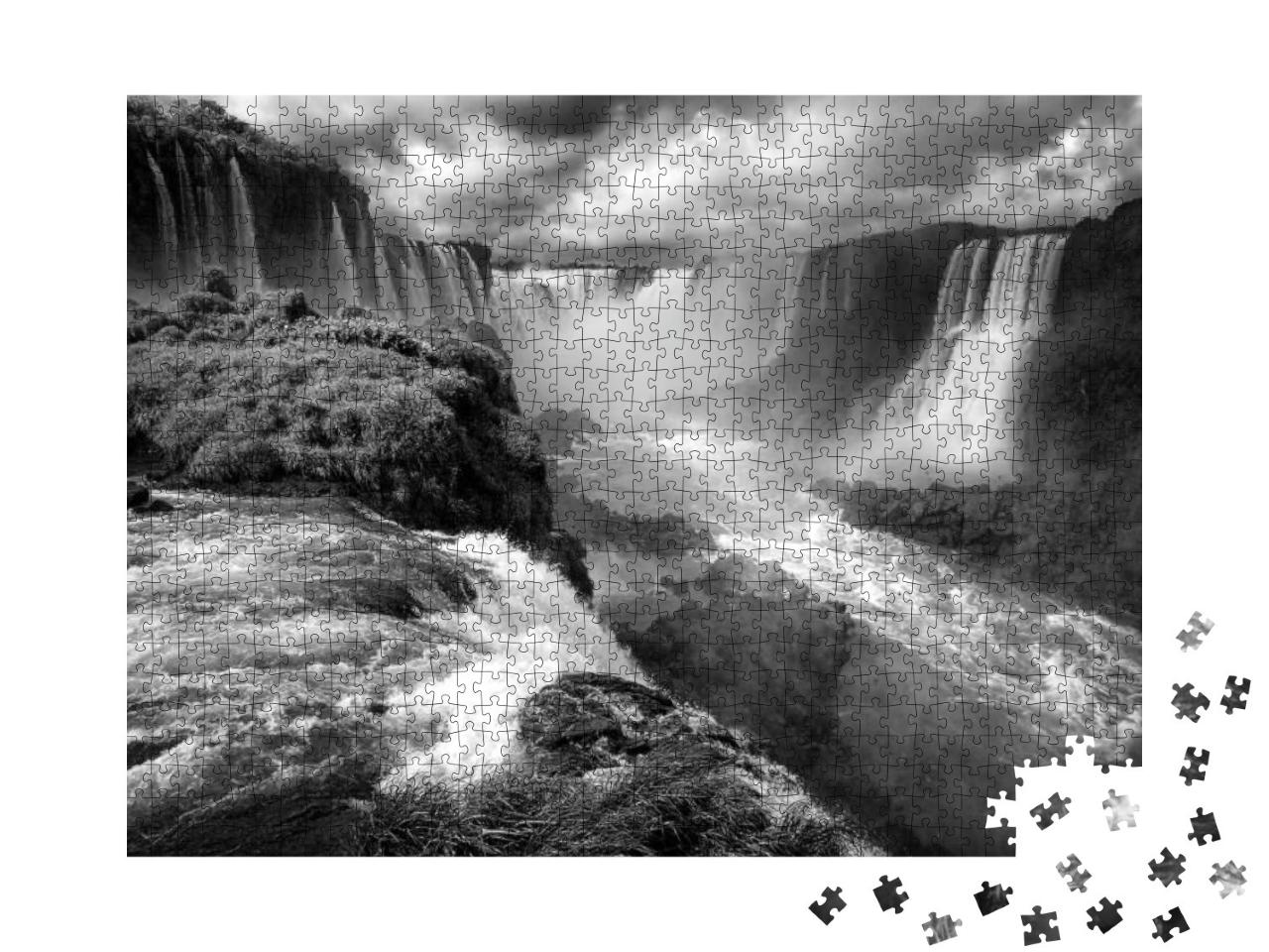 Puzzle 1000 Teile „Wasserfälle mit Regenbogen: Iguazu Falls in Parana, Brasilien“