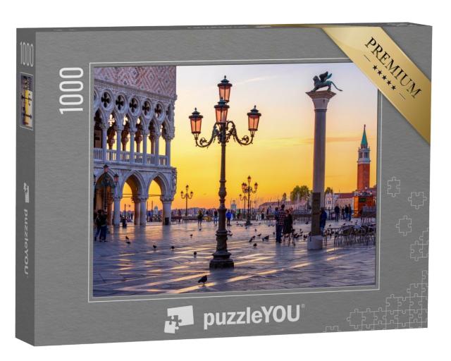 Puzzle 1000 Teile „Markusplatz und Dogenpalast am Abend, Venedig, Italien “