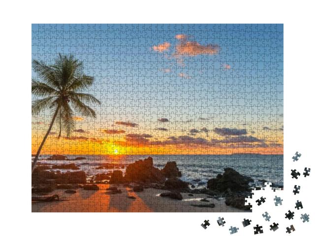 Puzzle 1000 Teile „Strandparadies am Pazifischen Ozean bei Sonnenuntergang, Costa Rica“