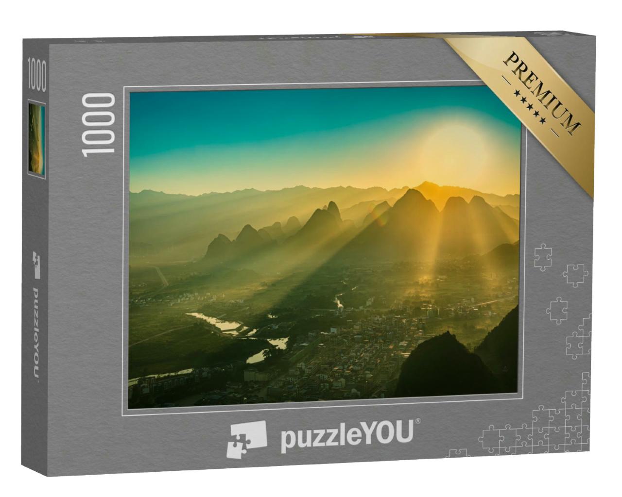 Puzzle 1000 Teile „Ruhiger Sonnenaufgang aus Sicht des Laozhai Shan Berges, China“